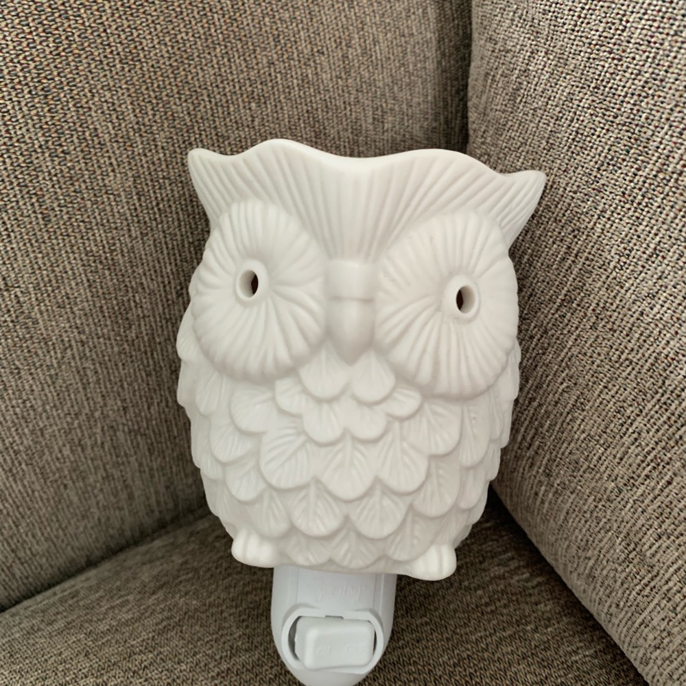 Scentsy Whoot Mini Night Light